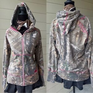 Realtree Girl Camo & Pink Stitched Hoodie